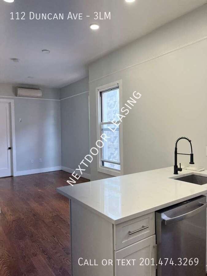 112 Duncan Ave #3LM - Photo 2 of 11