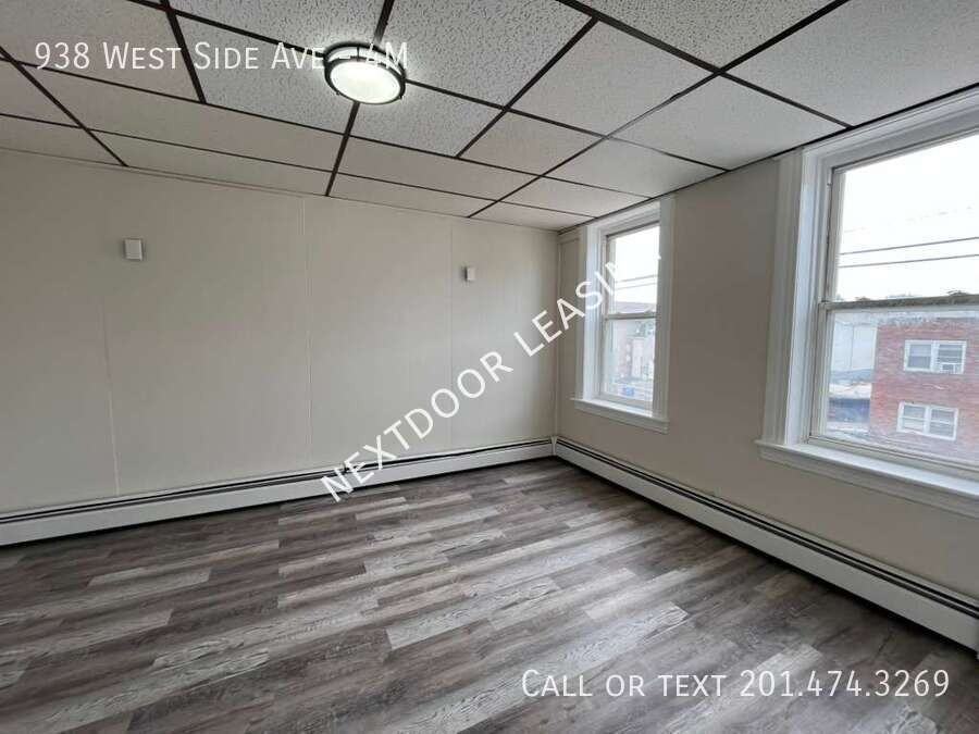 938 W Side Ave #4M - Photo 5 of 12