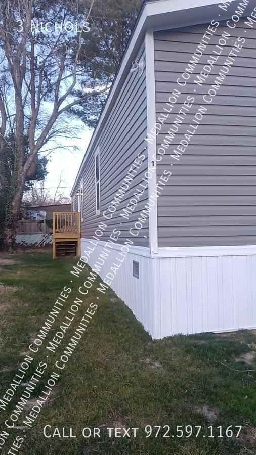 3 Nichols Pl