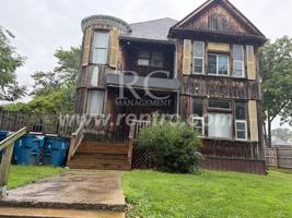 featured image of 1124 N Walnut St Apt 3 #N