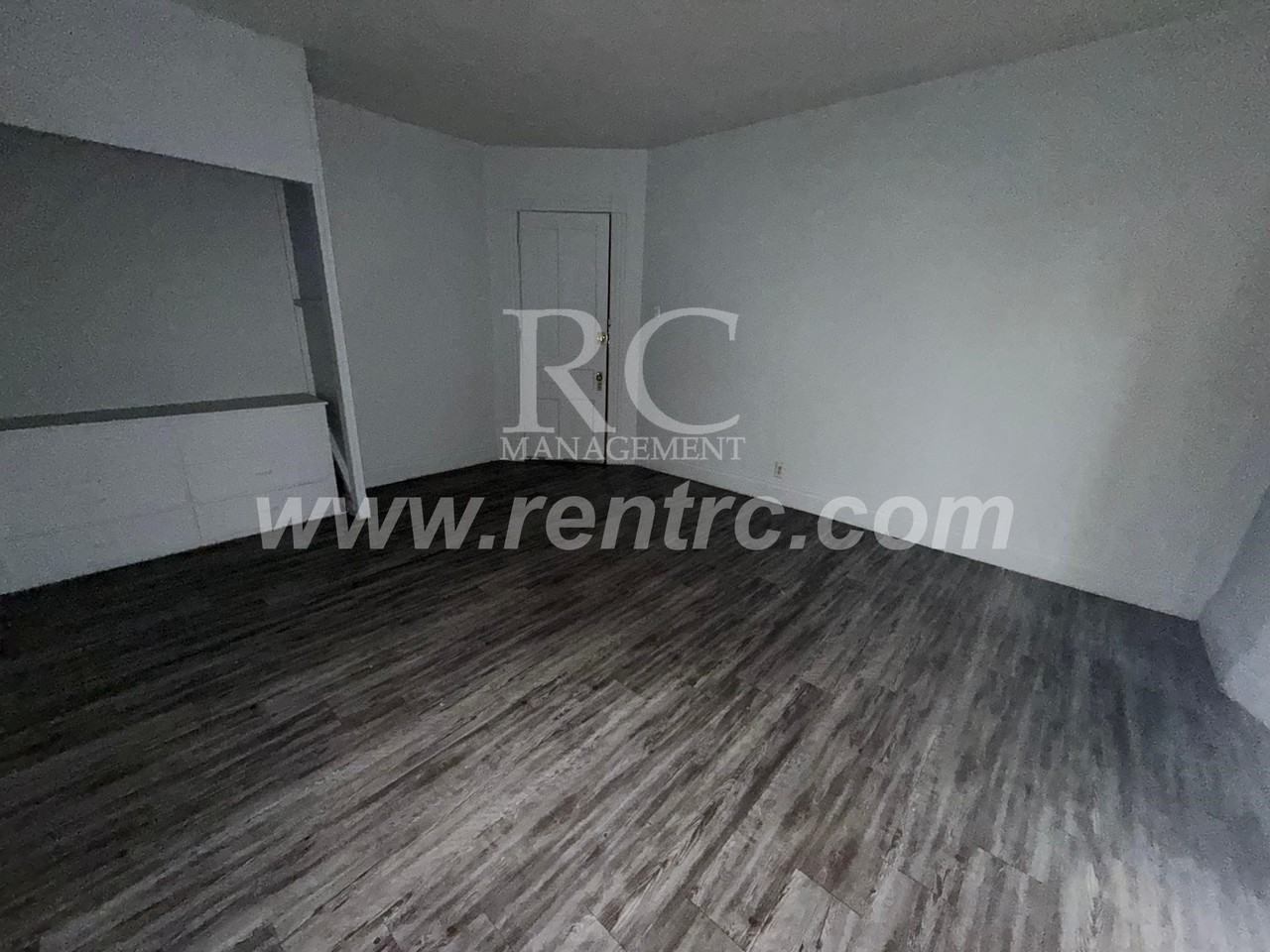 1124 N Walnut St Apt 3 #N - Photo 7 of 7