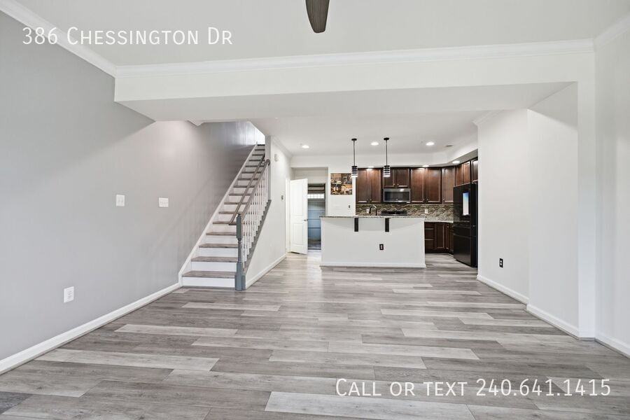 386 Chessington Dr - Photo 2 of 23
