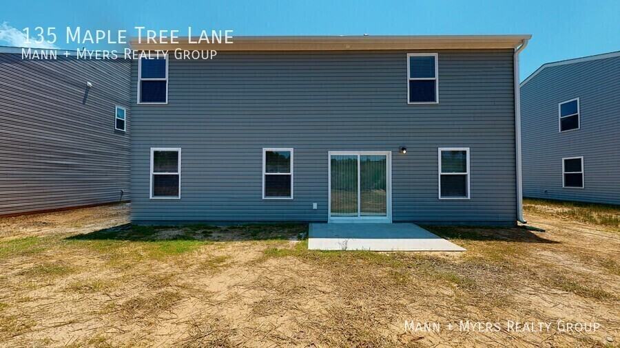 135 Maple Tree Ln - Photo 3 of 46