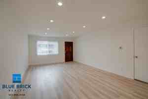 featured image of 536 E Cypress Ave #302