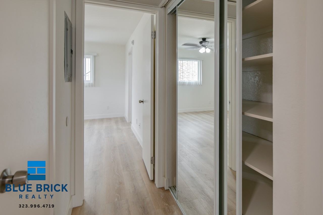 536 E Cypress Ave #302 - Photo 5 of 14