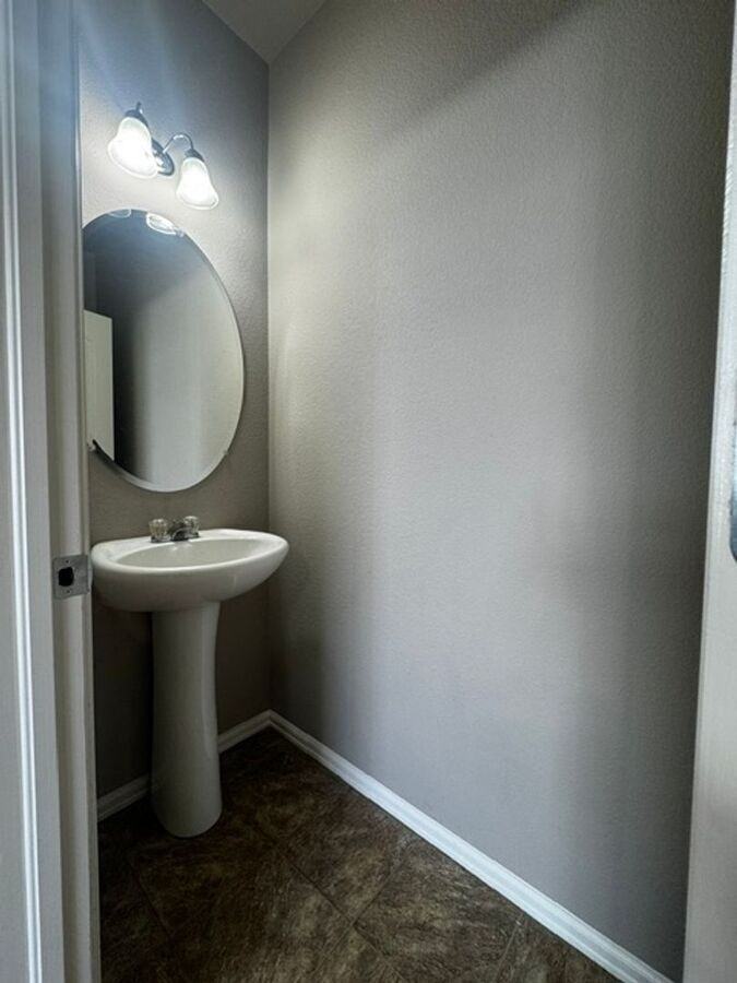 6358 Pilgrimage Rd - Photo 7 of 18
