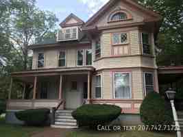 featured image of 141 Silver St #4