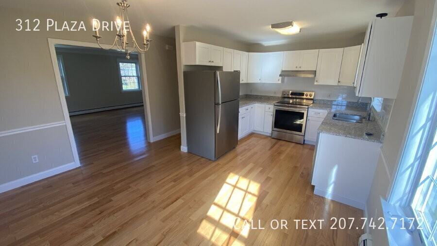 312 Plaza Dr - Photo 2 of 27
