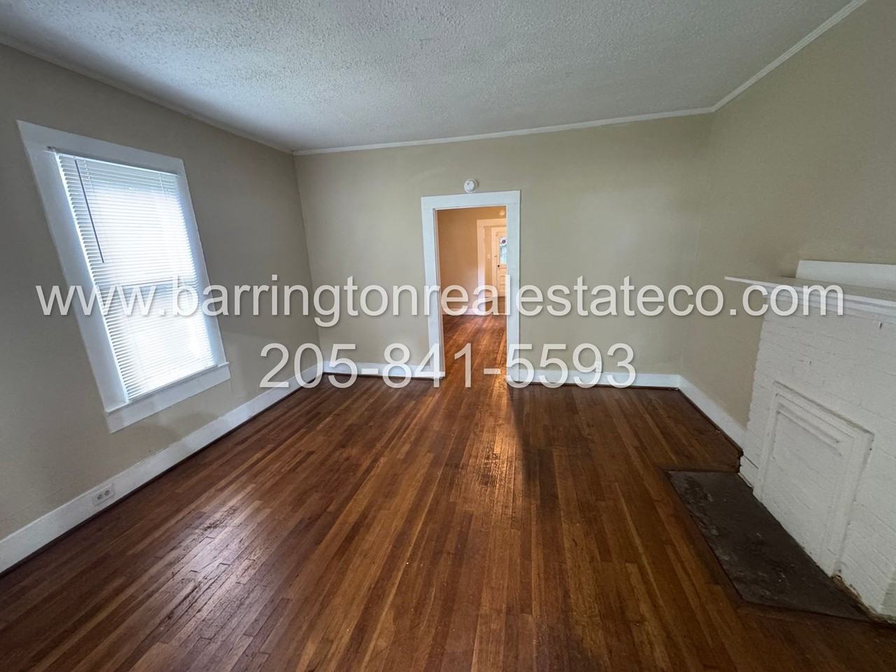 1917 Holbrook Ave - Photo 2 of 5