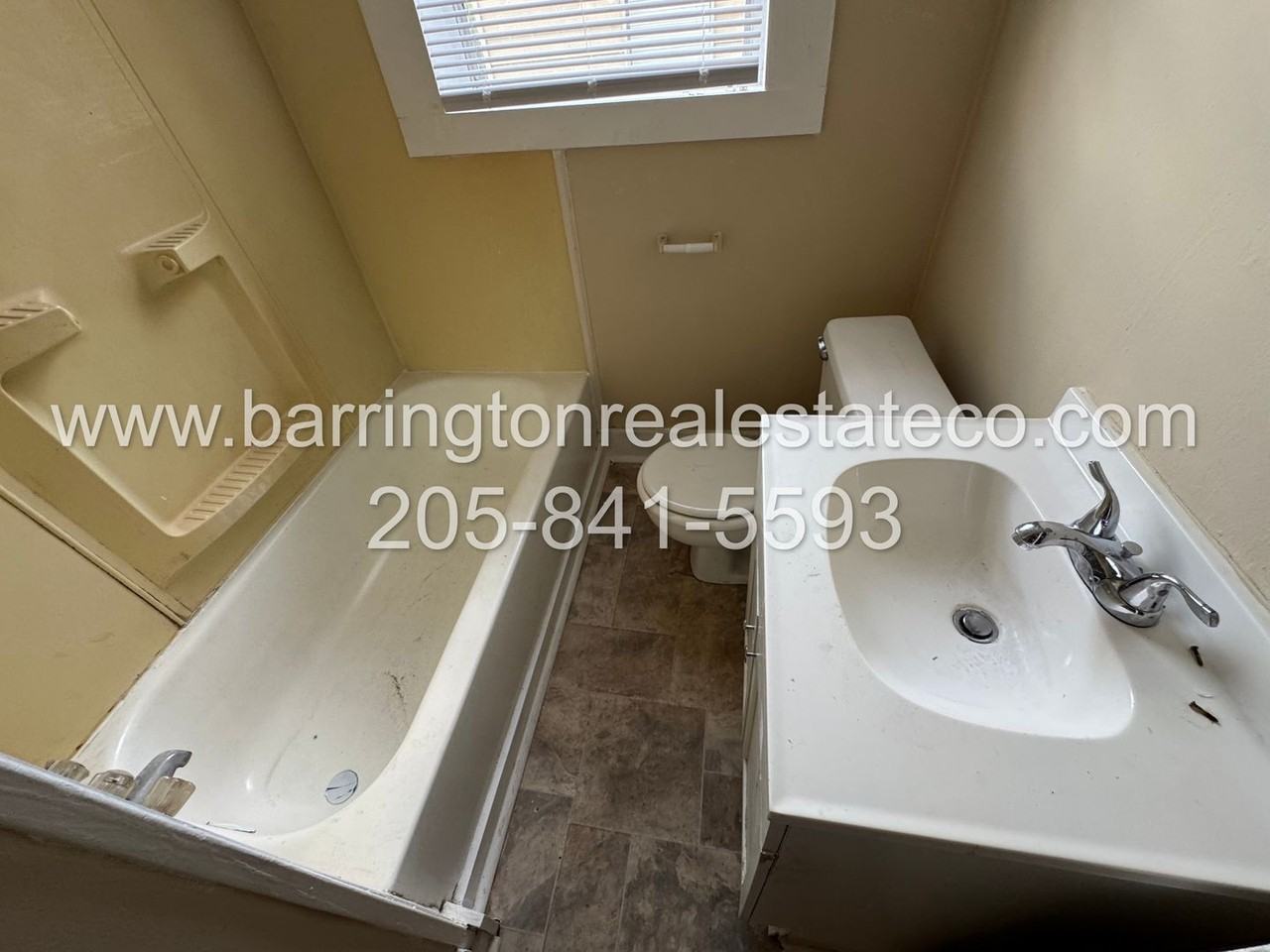 726 19th St S - Photo 5 of 5
