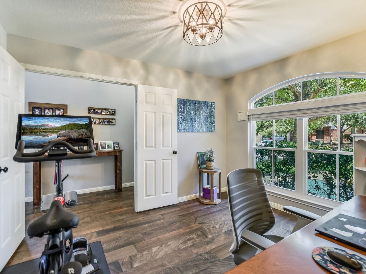 1021 Doras Dr - Photo 7 of 17