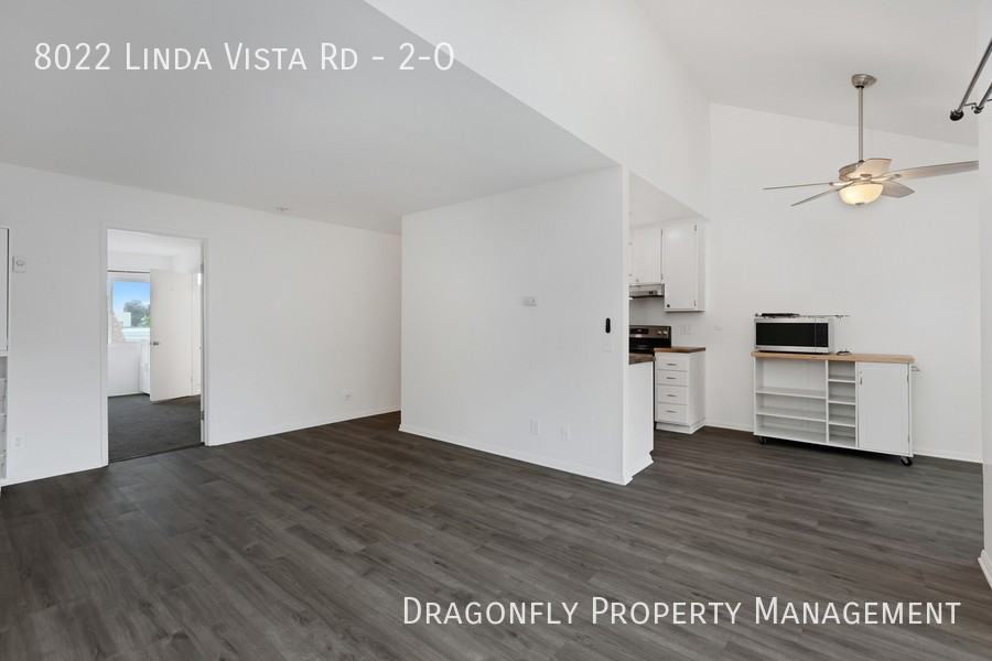 8022 Linda Vista Rd #2O - Photo 4 of 31