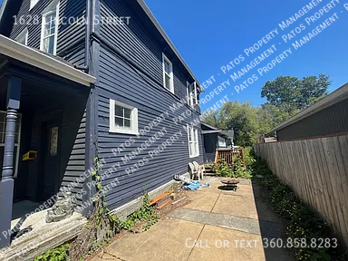 1628 Lincoln St - Photo 2 of 13