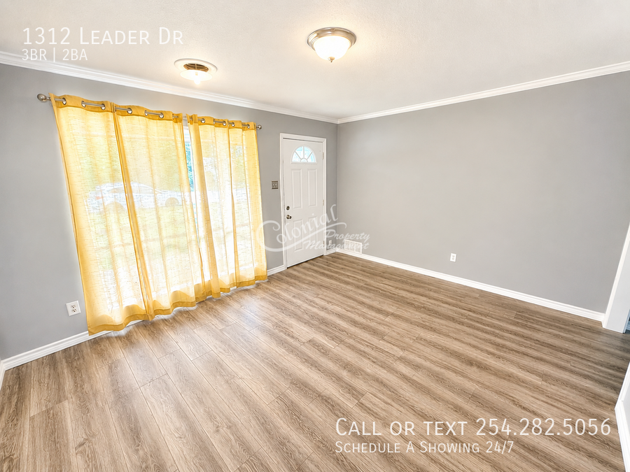 1312 Leader Dr - Photo 3 of 13