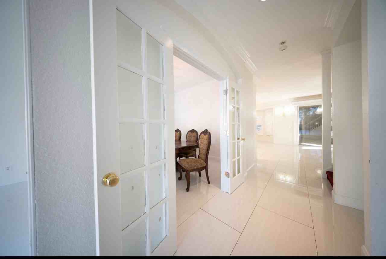 5456 Los Palma Vista Dr - Photo 5 of 44