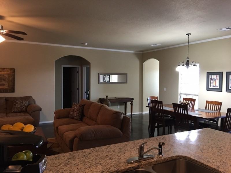 6008 Nancy Ellen St - Photo 2 of 12