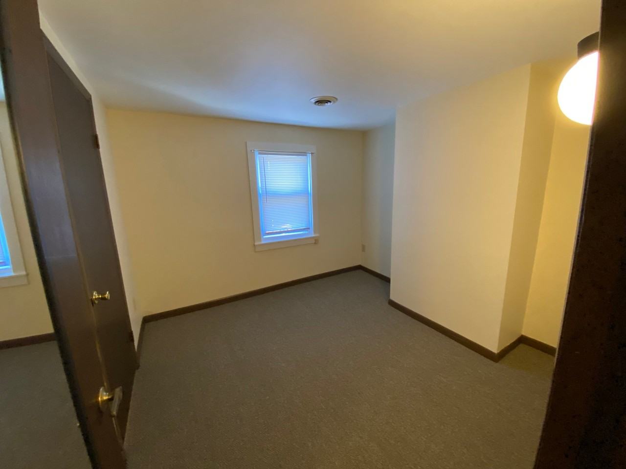229 Pawling Ave #2ndFLRIGHT - Photo 5 of 13
