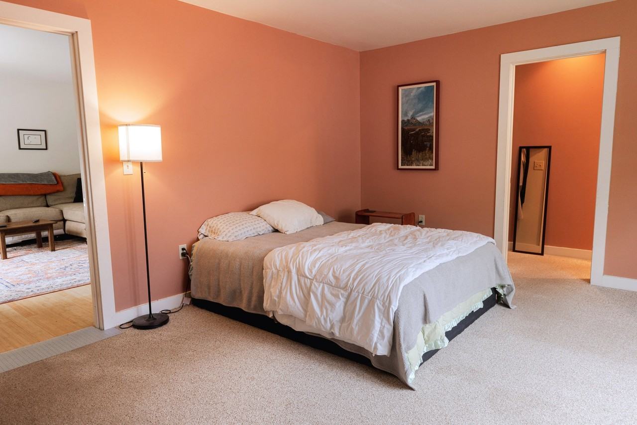 44 Lovers Ln #1 - Photo 5 of 19