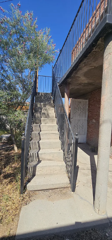 3311 Hueco Ave #B - Photo 2 of 9