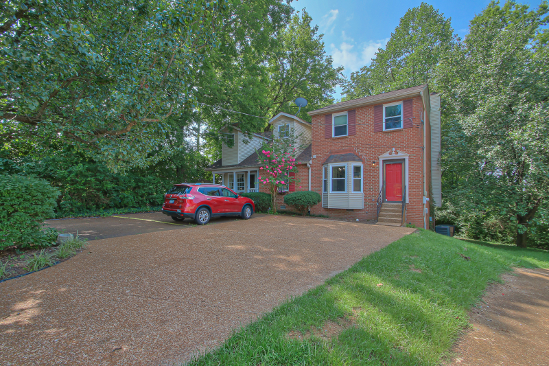 2344 Tally Green Ct - Photo 4 of 33