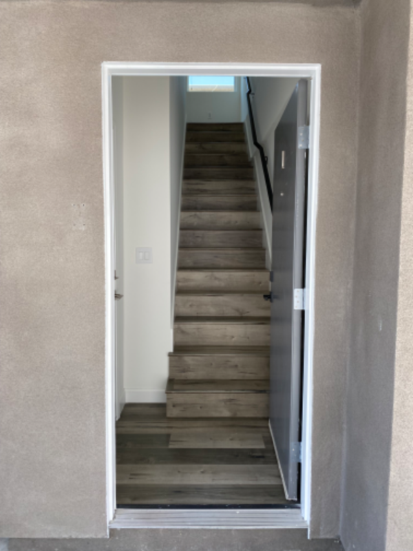 14211 Gilmore St #1 - Photo 4 of 16