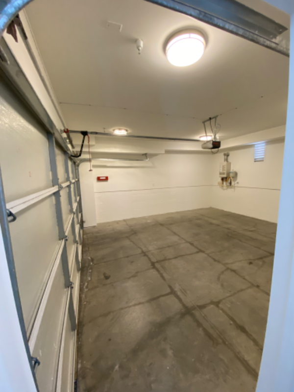 14211 Gilmore St #1 - Photo 5 of 16