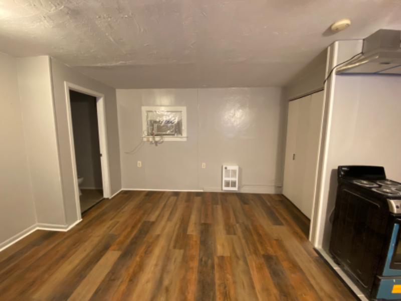 308 E Cherry Aly #3 - Photo 5 of 7