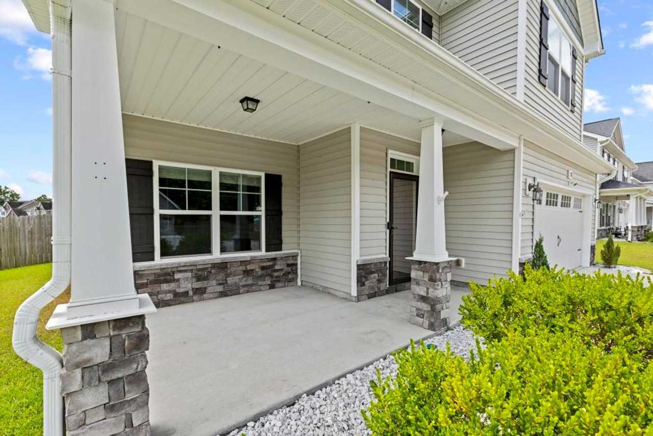 131 Mittams Point Dr - Photo 2 of 25