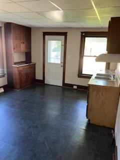 50 Montgomery Ave #1 - Photo 5 of 7