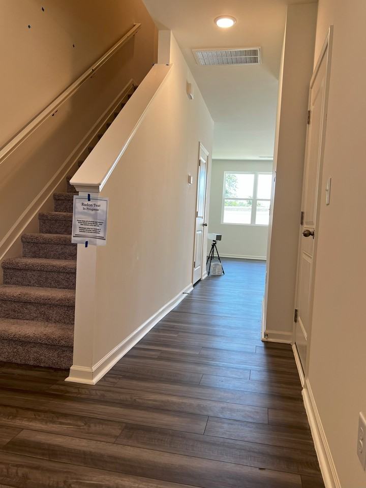 136 S Chubb Rdg - Photo 4 of 20