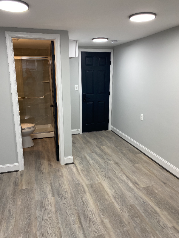 146 N East Ave - Photo 7 of 11