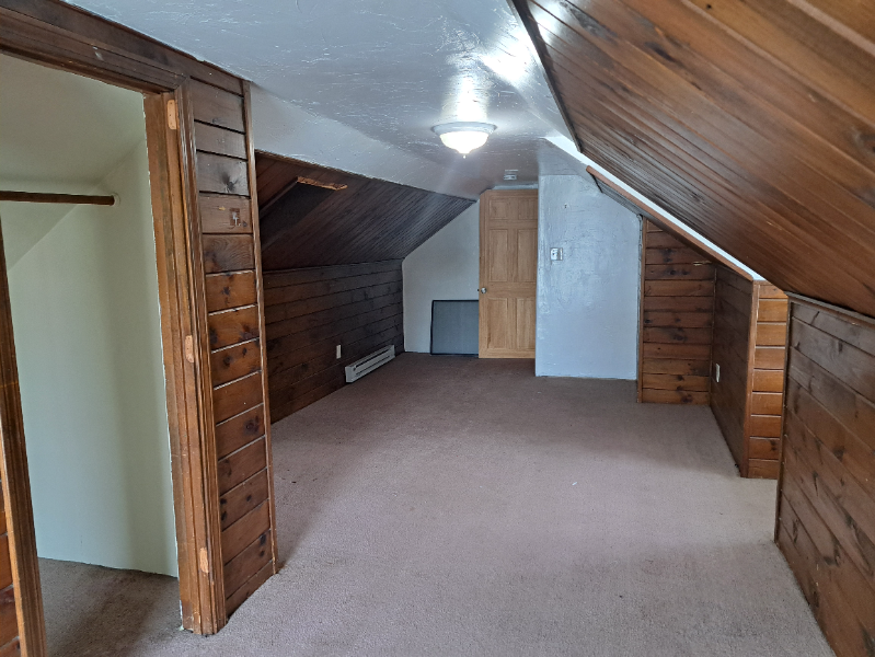 96 Calmar St #2F - Photo 7 of 8