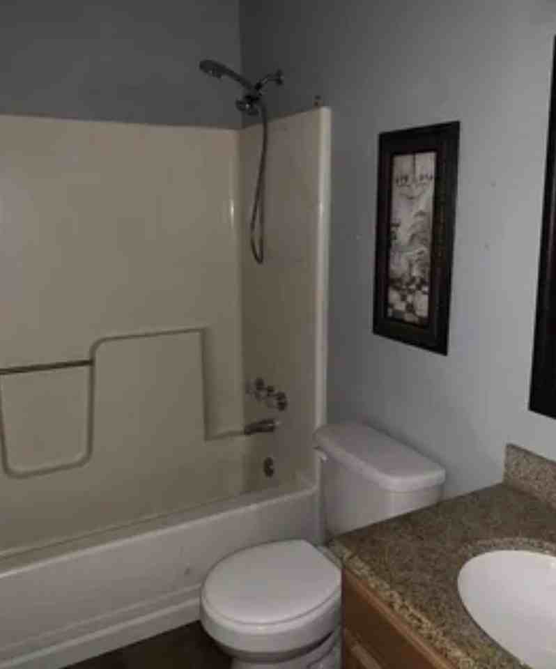 2212 Jones Rd - Photo 5 of 6