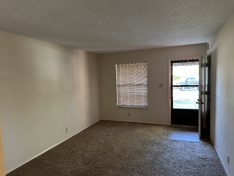 606 Cumberland Dr - Photo 7 of 14