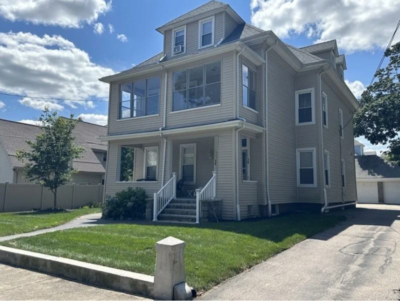18 Florence St #2 - Photo 2 of 29