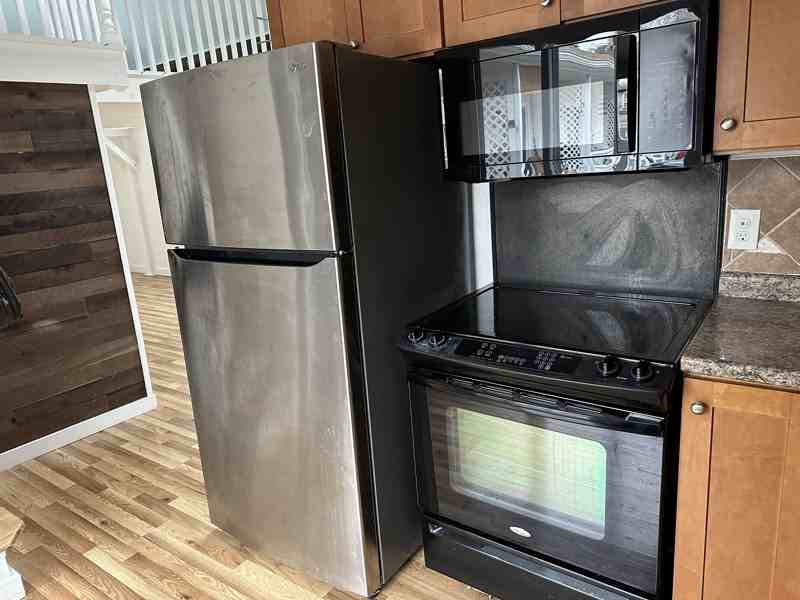 454 Winnacunnet Rd #17 - Photo 3 of 16