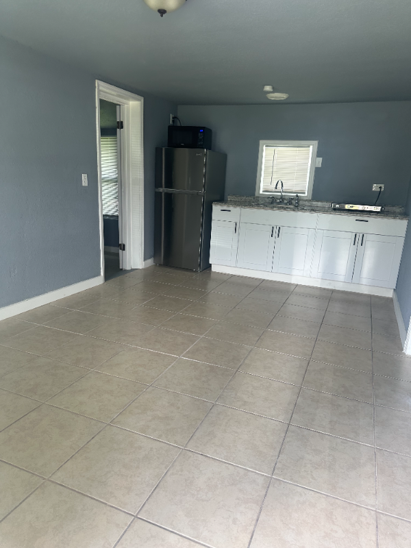 1064 N Tamiami Trl #90 - Photo 5 of 8