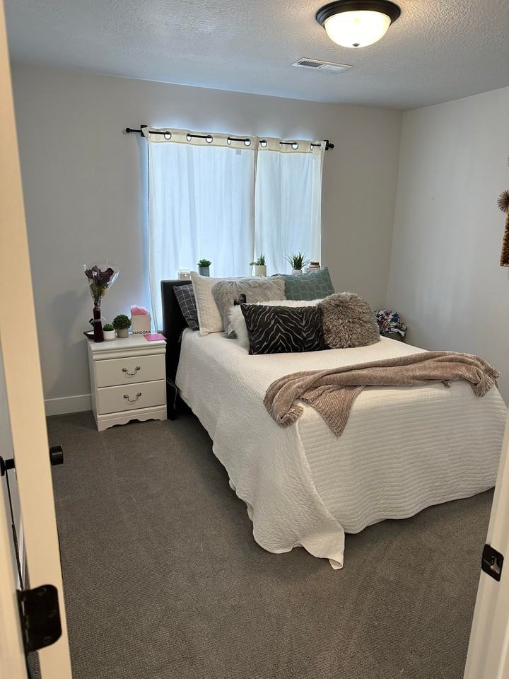 3898 W Hardman Way - Photo 2 of 11