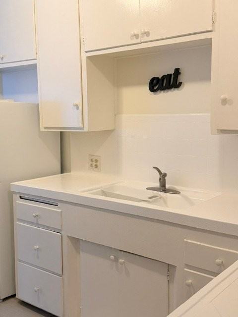 14811 Vanowen St #3 - Photo 7 of 12