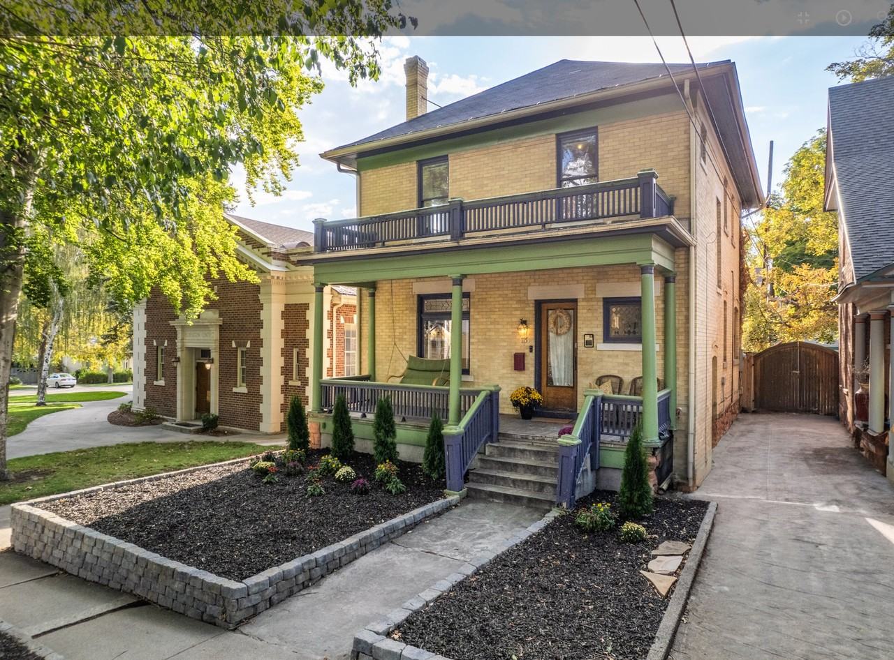 115 G St - Photo 2 of 16