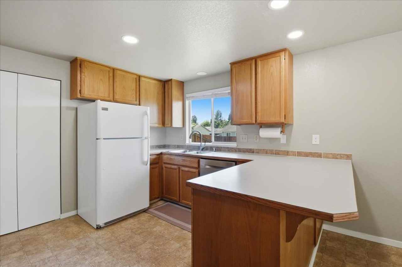 101 Paradise Pkwy - Photo 7 of 20