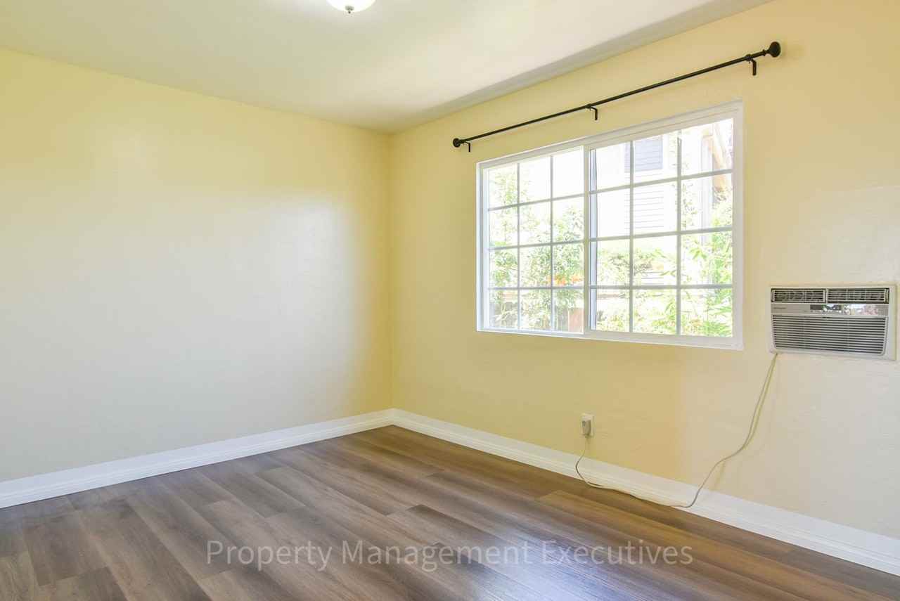 7541 High St - Photo 6 of 8