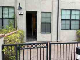 537 W Maple Ave - Photo 1 of 1