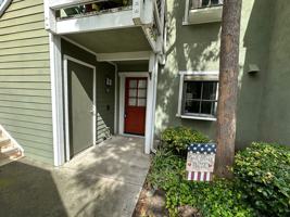 featured image of 700 E Lake Dr #77