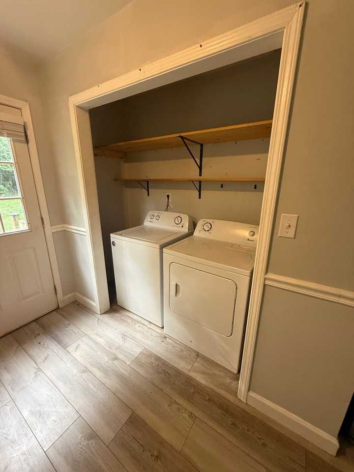 7273 Rockmart Hwy - Photo 4 of 12