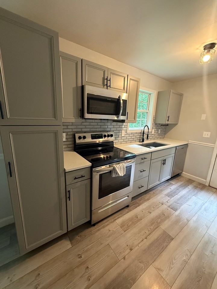 7273 Rockmart Hwy - Photo 5 of 12
