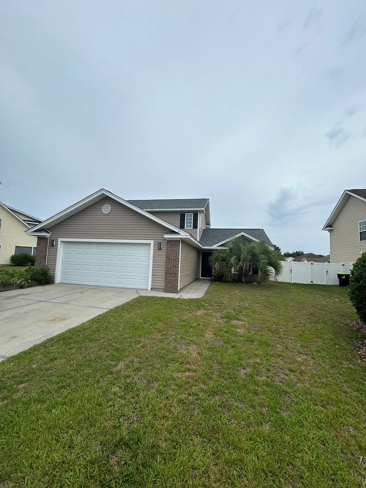 4387 Heartwood Ln - Photo 2 of 17
