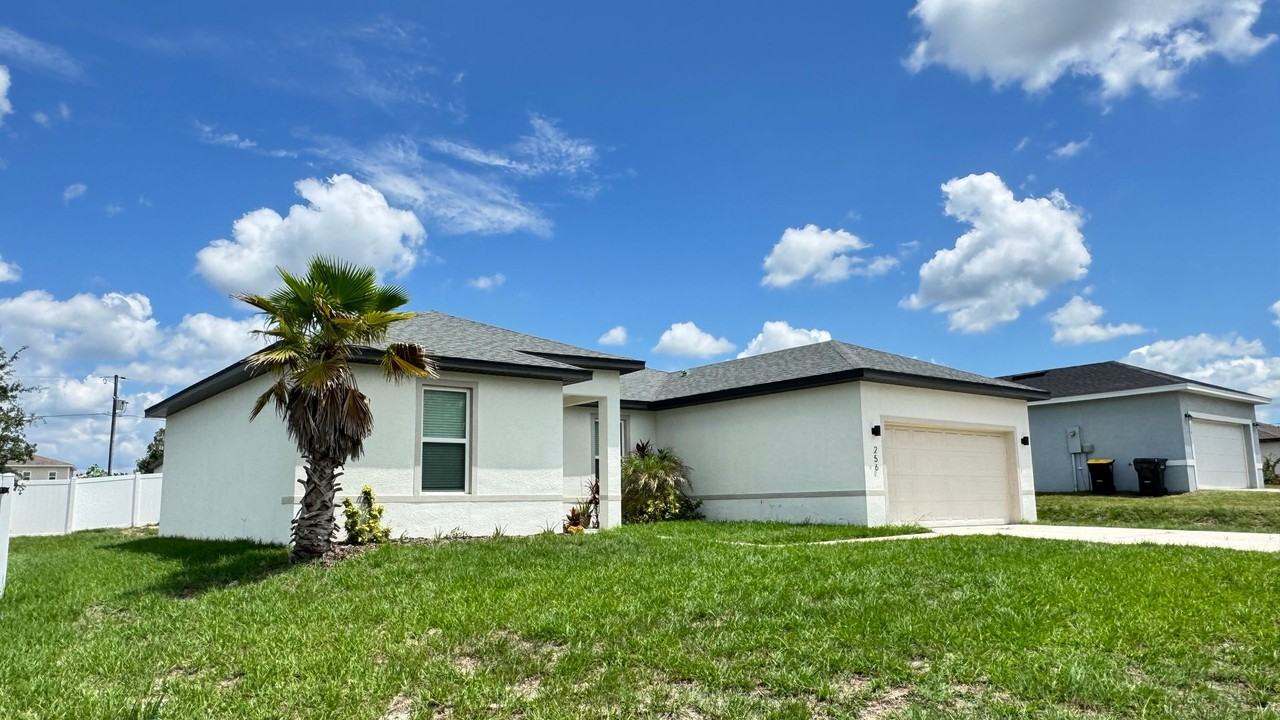 256 Hyacinth Ct - Photo 2 of 42