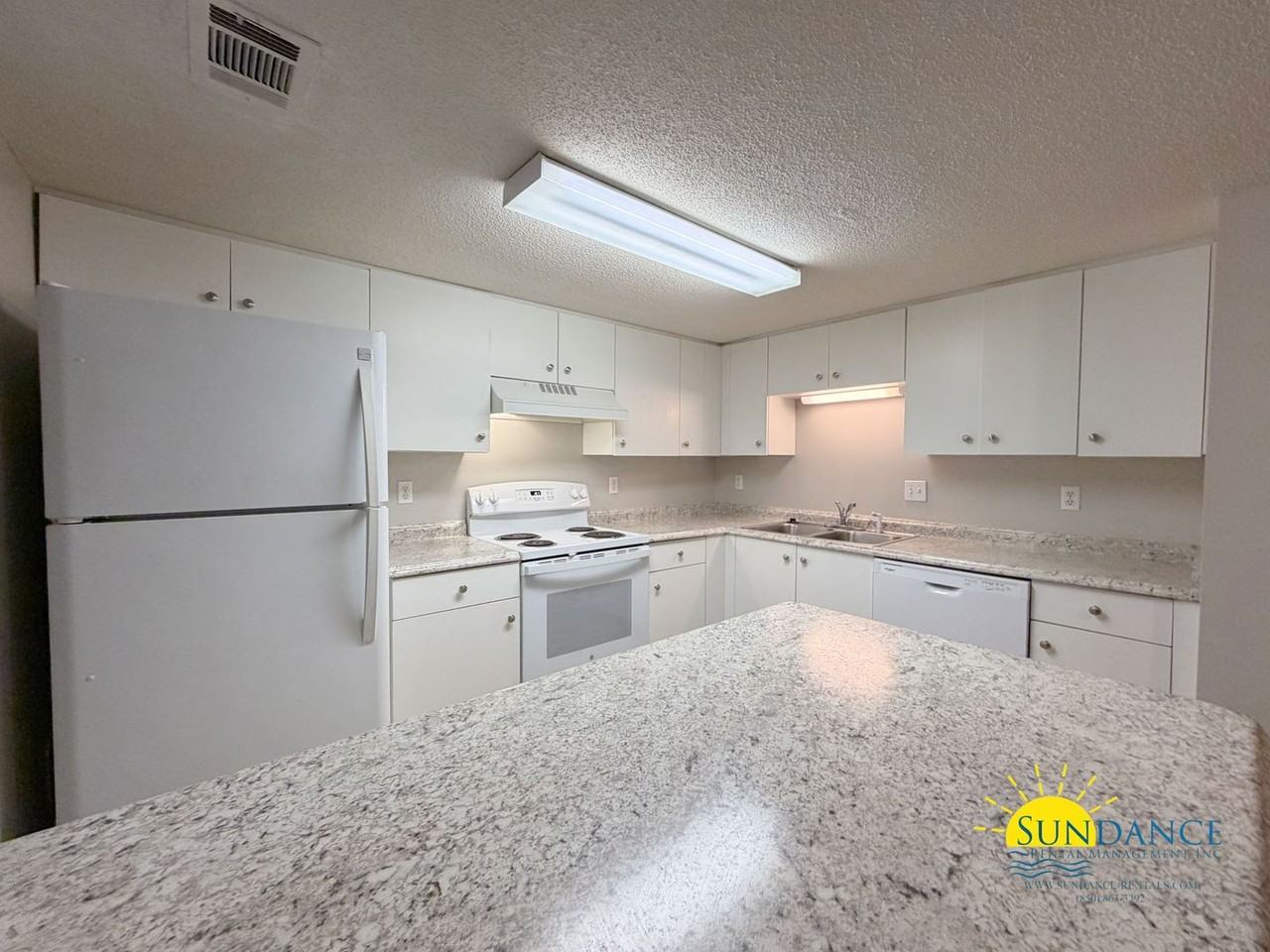360 Schneider Dr - Photo 6 of 20