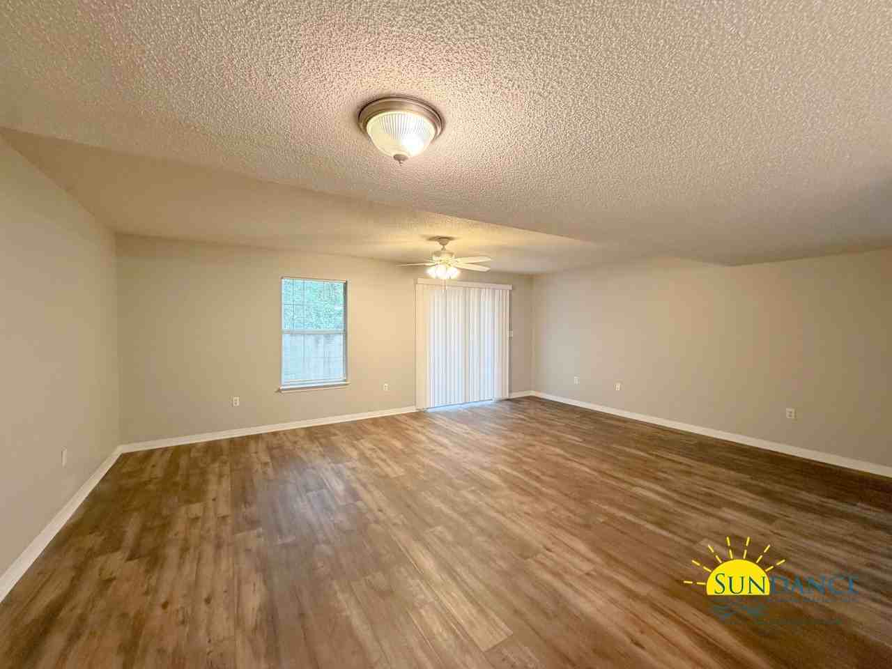 360 Schneider Dr - Photo 7 of 20